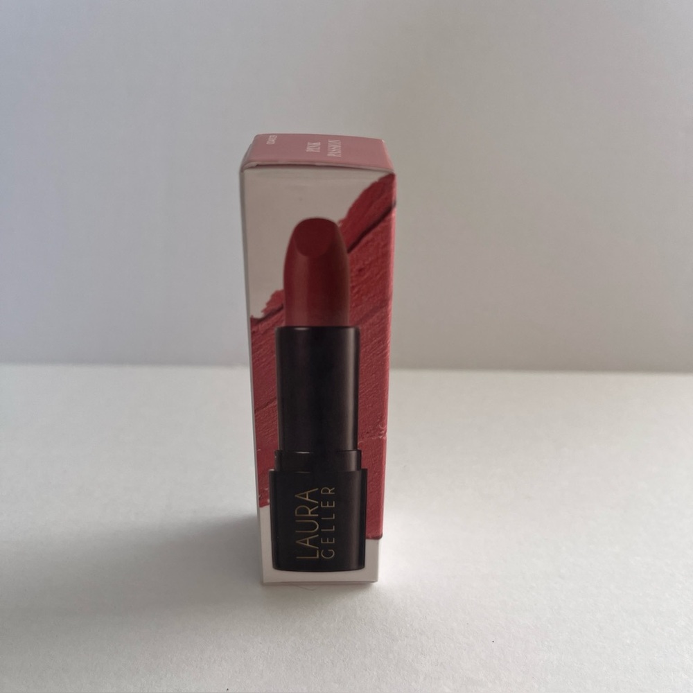 NEW Laura Geller Modern Cream Lipstick - Passion Pink - Picture 5 of 7
